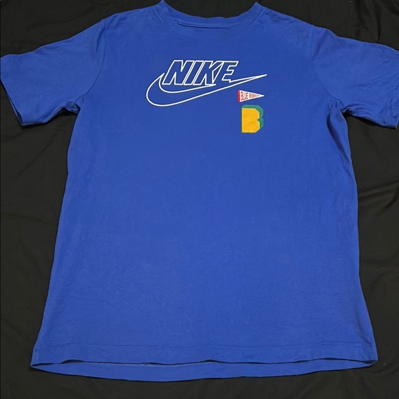 Nike Kids Graphic T-Shirts - Assorted Colors - Size XL - Picture 2 of 6